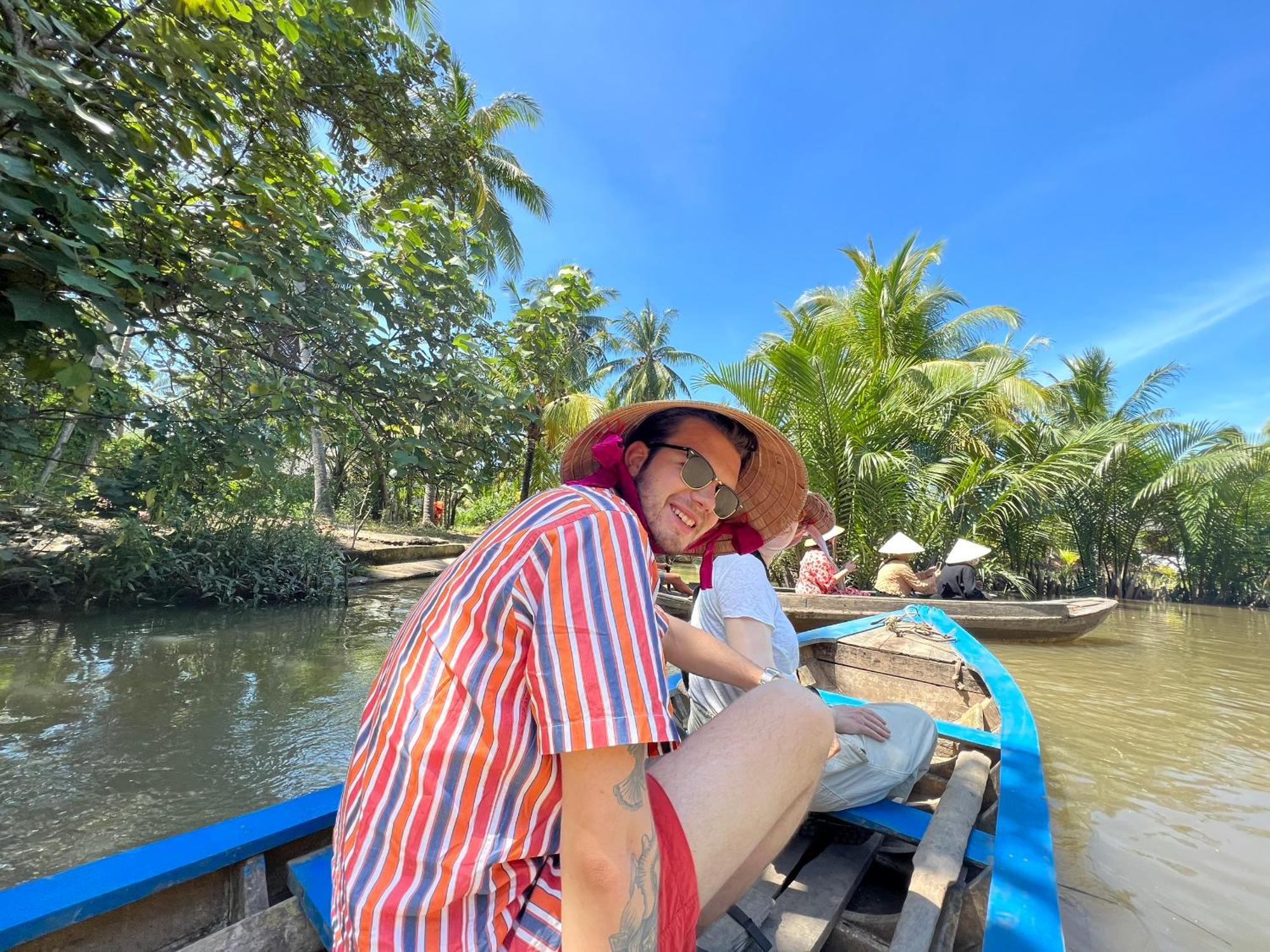 Hide Away Bungalows In Ben Tre City ภายนอก รูปภาพ