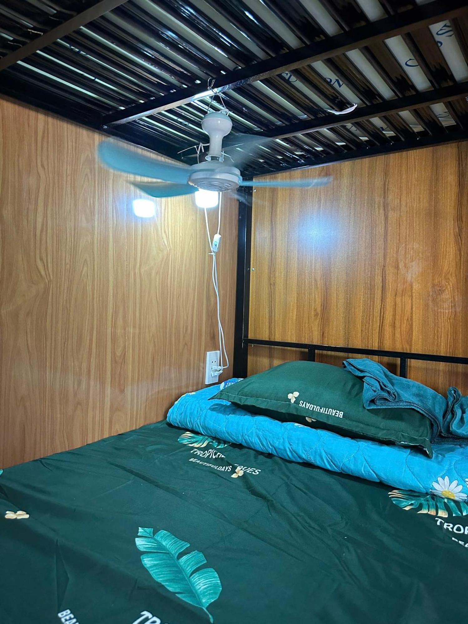 Hide Away Bungalows In Ben Tre City ภายนอก รูปภาพ