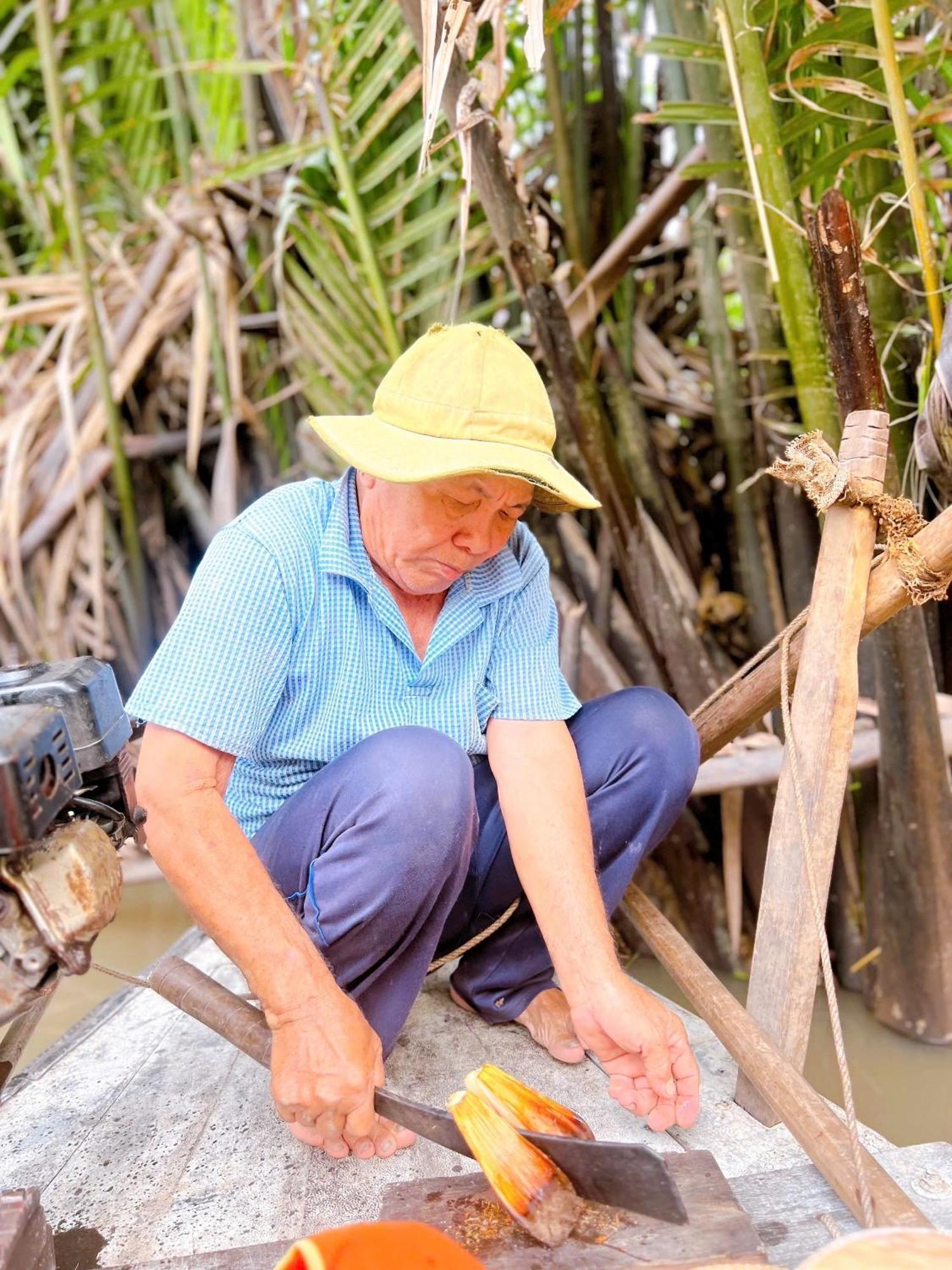 Hide Away Bungalows In Ben Tre City ภายนอก รูปภาพ